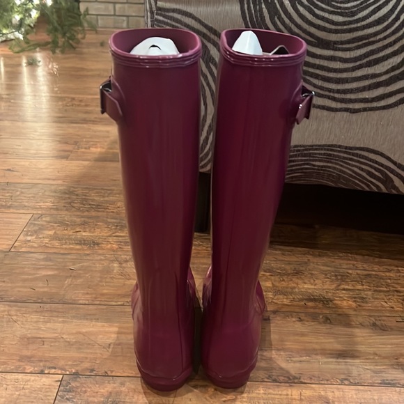 Original Tall Gloss Rain Boot - Magenta - Picture 4 of 5